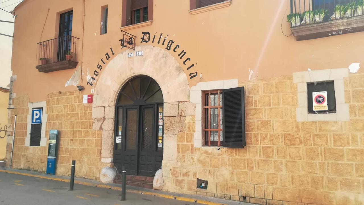 Hostal Restaurante La Diligencia Cunit Exterior foto
