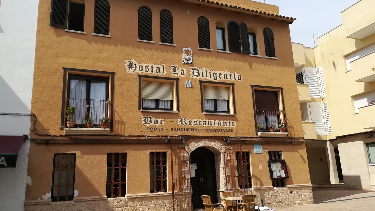 Hostal Restaurante La Diligencia Cunit Exterior foto